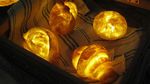 Unik dan Langka, Lampu Ini Terbuat dari Roti Sungguhan Lho!