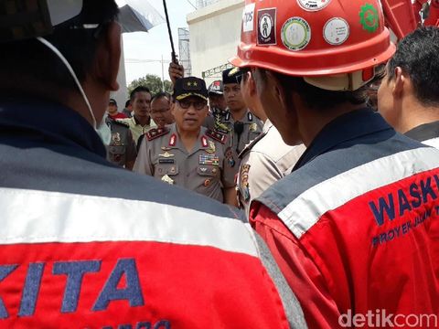 Kapolda Jatim pantau ambruknya flyover Tol Paspro/