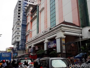 Pengelolaan Pasar Baru Bandung Segera Dilelangkan