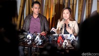 Pihak Hotel Alexis angkat bicara. Mereka memberikan pernyataan lengkap terkait sikap Pemprov DKI Jakarta menolak daftar ulang tanda daftar usaha pariwisata (TDUP) yang diajukan Hotel Alexis dan Griya Pijat Alexis.