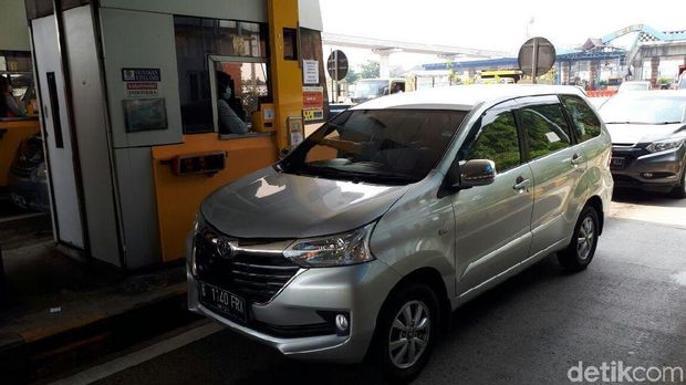 Tol Tak Lagi Layani Pembayaran Tunai, Begini Kondisinya.
