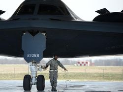 Ini Pesawat Pengebom B-2 Amerika Penghancur Situs Nuklir Iran