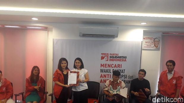 Lawyer hingga Mantan Staf Hukum Ahok Daftar Jadi Caleg PSI