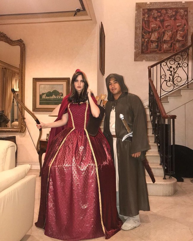 Nia Ramadhani dan Ardi Bakrie menjadi pasangan abad Medieval. Foto: Dok. Instagram