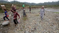 Salah satu sudut menuju lokasi SDN yang terjal.