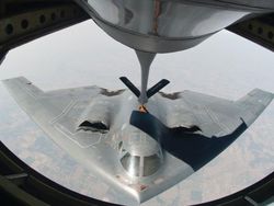 Ini Pesawat Pengebom B-2 Amerika Penghancur Situs Nuklir Iran