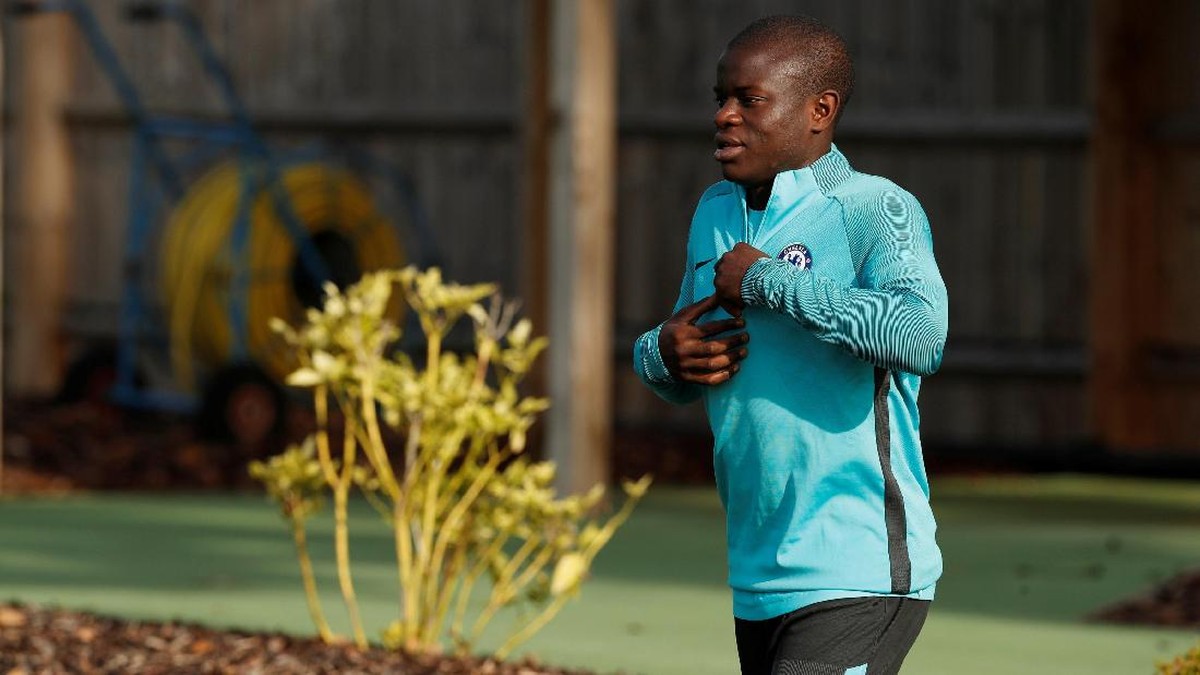 NGolo Kante sudah mulai berlatih usai pulih dari cedera (Foto: John Sibley/Action Images via Reuters)