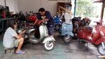 Keren! Warga Semarang Koleksi 65 Vespa Jadul