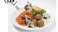 Special techniques plate berupa spaghetti dengan bola-bola daging.