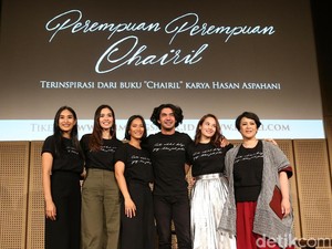 Reza Rahadian Ungkap Sulitnya Jadi Sosok Penyair Chairil Anwar