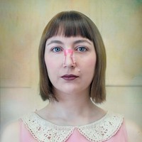 Ini contoh penjepit lainnya untuk memancungkan hidung. Foto: Evija Laivina