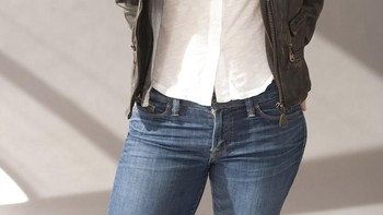 Jeff Bezos telah menjadi orang terkaya, hartanya di kisaran USD 137 miliar. Ada kemungkinan MacKenzie akan mendapatkan separuh dari jumlah itu, berpotensi menjadikannya sebagai wanita paling berharta di Bumi. Foto: istimewa