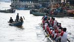 Foto: Seperti Ini Saat Sungai Musi Penuh Perahu Hias