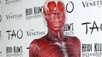 Mungkin bagi Anda penggemar anime Attack on Titans akan tahu karakter tersebut. (Dok. Instagram/heidiklum)
