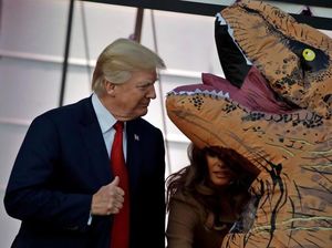 Serunya Halloween di Hollywood, Ada yang Berkostum Donald Trump