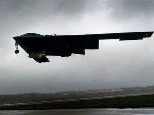 Cara Jet Siluman AS Gempur Nuklir Iran Tanpa Terdeteksi Dunia
