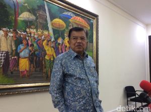 Pesan JK ke Kahiyang-Bobby: Saling Menghargai dan Mencintai