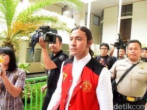 Dukungan Aurelie Moeremans Tak Pernah Padam, Ello Diyakini Bisa Sembuh