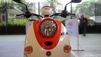 Karena sebelum resmi dipasarkan, Yamaha Electric Vehicle akan diuji coba terlebih dahulu di Universitas Pelita Harapan, kebun raya bogor, PT Mitsubishi Motors Krama Yudha Indonesia, dan The Breeze BSD.
