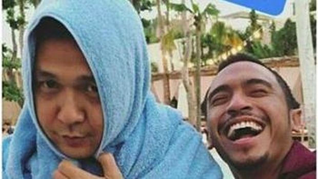 Didi Soekarno bikin parodi Vanessa Angel dan Jane Shalimar.
