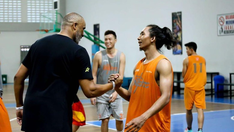 CLS Knights Menuju ABL: Promosikan Asisten Pelatih Sampai Renovasi GOR CLS Knights Menuju ABL: Promosikan Asisten Pelatih Sampai Renovasi GOR