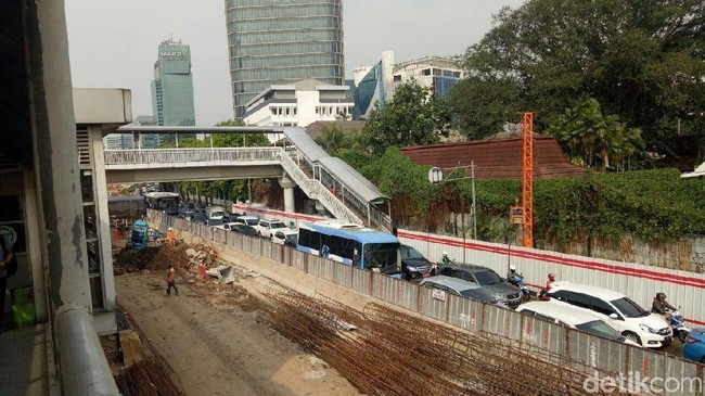 Jokowi Mau Hapus IMB dan AMDAL?