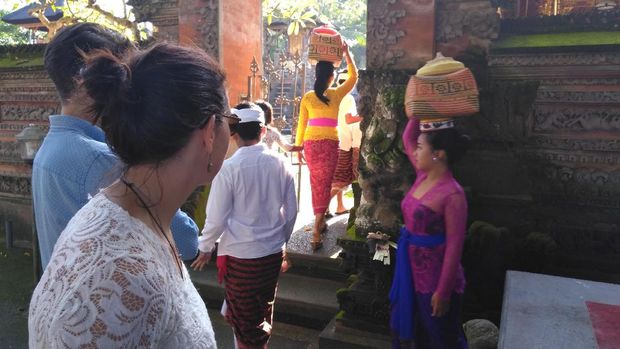 Di Seluruh Dunia, Hanya Hindu di Bali yang Rayakan Galungan