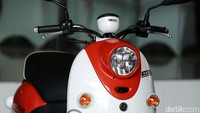 Dinamakan Yamaha Electric Vehicle, motor tersebut telah disempurnakan daripada generasi sebelumnya.