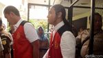 Sidang Perdana, Ello Lebih Berisi dan Tanpa Berewok