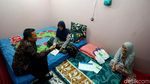 Menpora Jenguk Anggota Paskibraka Natasya Meliza