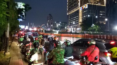 Macet Parah, Ini Situasi di Proyek Pancoran yang Tak Ada Amdal Lalin