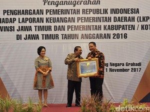 Hore.. Surabaya Kembali Raih Predikat WTP Terbaik se-Jatim