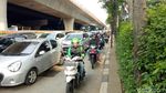 Trotoar Horor di Proyek Pancoran yang Disebut Tak Ada Amdal Lalin