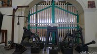 Meriam-meriam peninggalan VOC (Syanti/detikTravel)