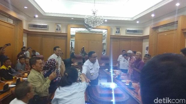 Anies-Jaringan Rakyat Miskin Kota Rapat Penataan Kampung di Balkot