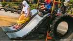 Unik! Ini Taman dengan Berbagai Fasilitas dari Ban Bekas