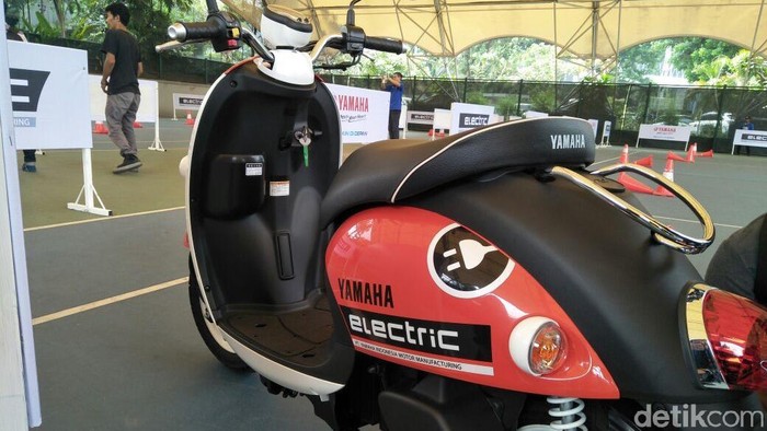 Bos Baru Yamaha Ingin Motor Listrik yang Lebih Banyak