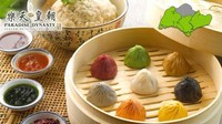 Xiao LOng Bao dibuat dengan warna warni cantik. Isiannya beragan, ada ramuan ginseng, foie gras, truffle hitam, roe kepiting, keju, bawang putih, dan juga rempah-rempah Szechuan. Foto: Istimewa