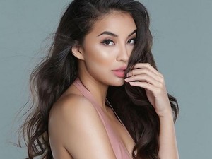 Main ke Kandang Buaya, Manohara Malah Sedih Gara-gara Ini