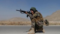 Foto: Ketika lulus dari akademi militer, tidak semua tentara perempuan ditugaskan untuk berperang. Mereka nantinya juga diletakan dalam area non-tempur, seperti manajemen, sumber daya manusia, logistik, operasi radio, atau bagian intel. (Mohammad Ismail/ Reuters)