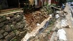 Perbaikan Turap di Jalan Mabes Hankam
