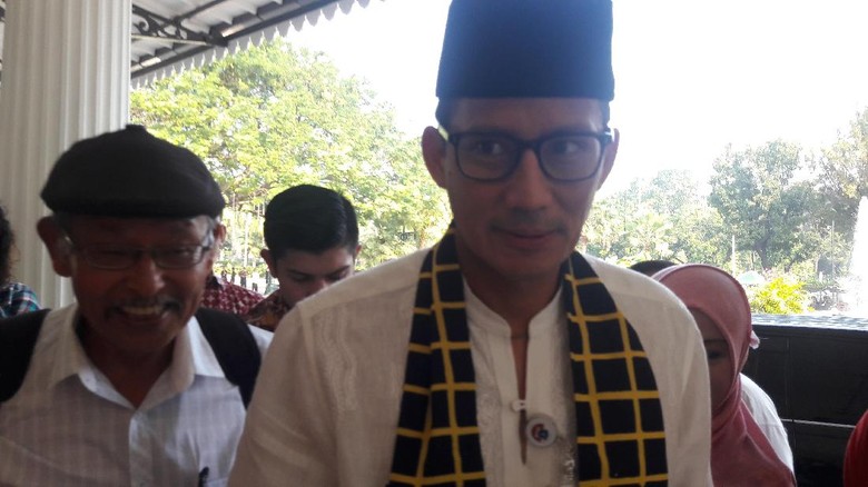 Alexis Jadi Al Ikhlas dan Komitmen Sandiaga Bangun Wisata Halal Alexis Jadi Al Ikhlas dan Komitmen Sandiaga Bangun Wisata Halal