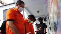 Tiga tersangka yang dibekuk adalah AD, RH, dan SG.