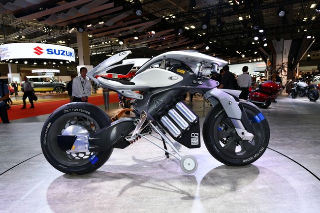 Adu Motor Robot Honda vs Yamaha