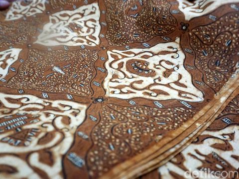 Ini Batik 'Abadi' yang Akan Dipakai Kahiyang Ayu Saat Midodareni