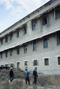 Sisa-sisa bangunan di Pulau Vozrozhdeniya 