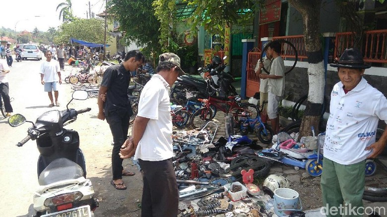 Melihat Pasar Rongsokan di Kutoarjo Purworejo 