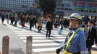 Peraturan yang dibuat memang memberikan kenyamanan kepada pejalan kaki. Foto: Rangga Rahadiansyah