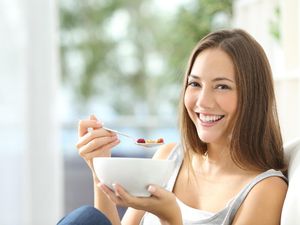 Ingin Bakar Lemak dan Bangun Otot? Masukkan 7 Nutrisi Ini dalam Diet Anda Ya