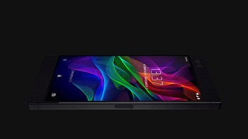 Dua speaker yang ada di depan mendukung Dolby Atmos, serta baterainya berkapasitas 4.000 mAh. Foto: Dok. Razer